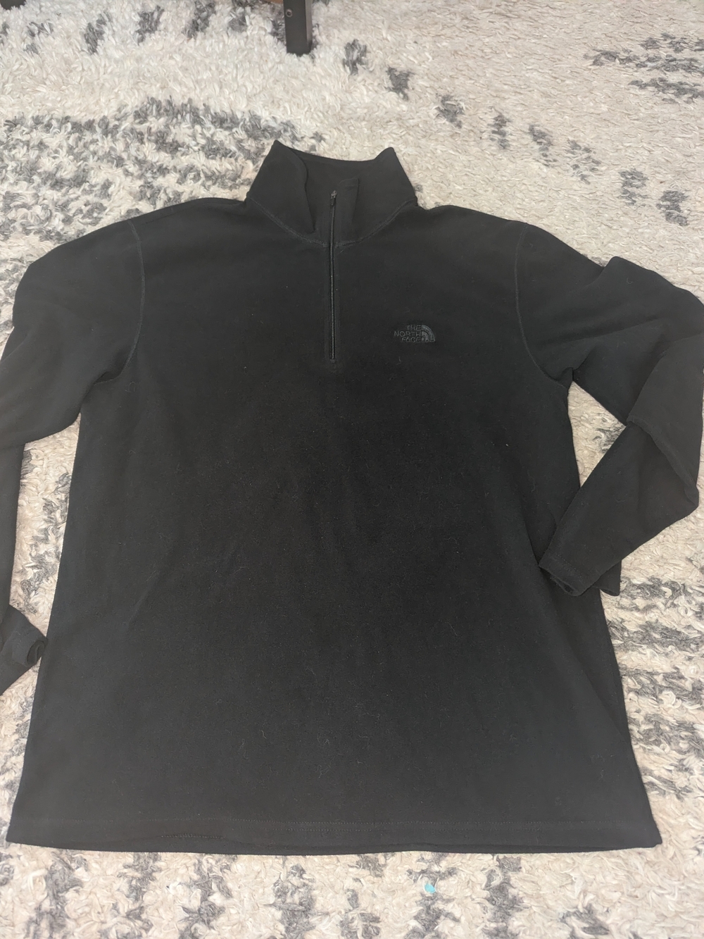 The North Face Men's Black Quarter-Zip Fleece Pullover
